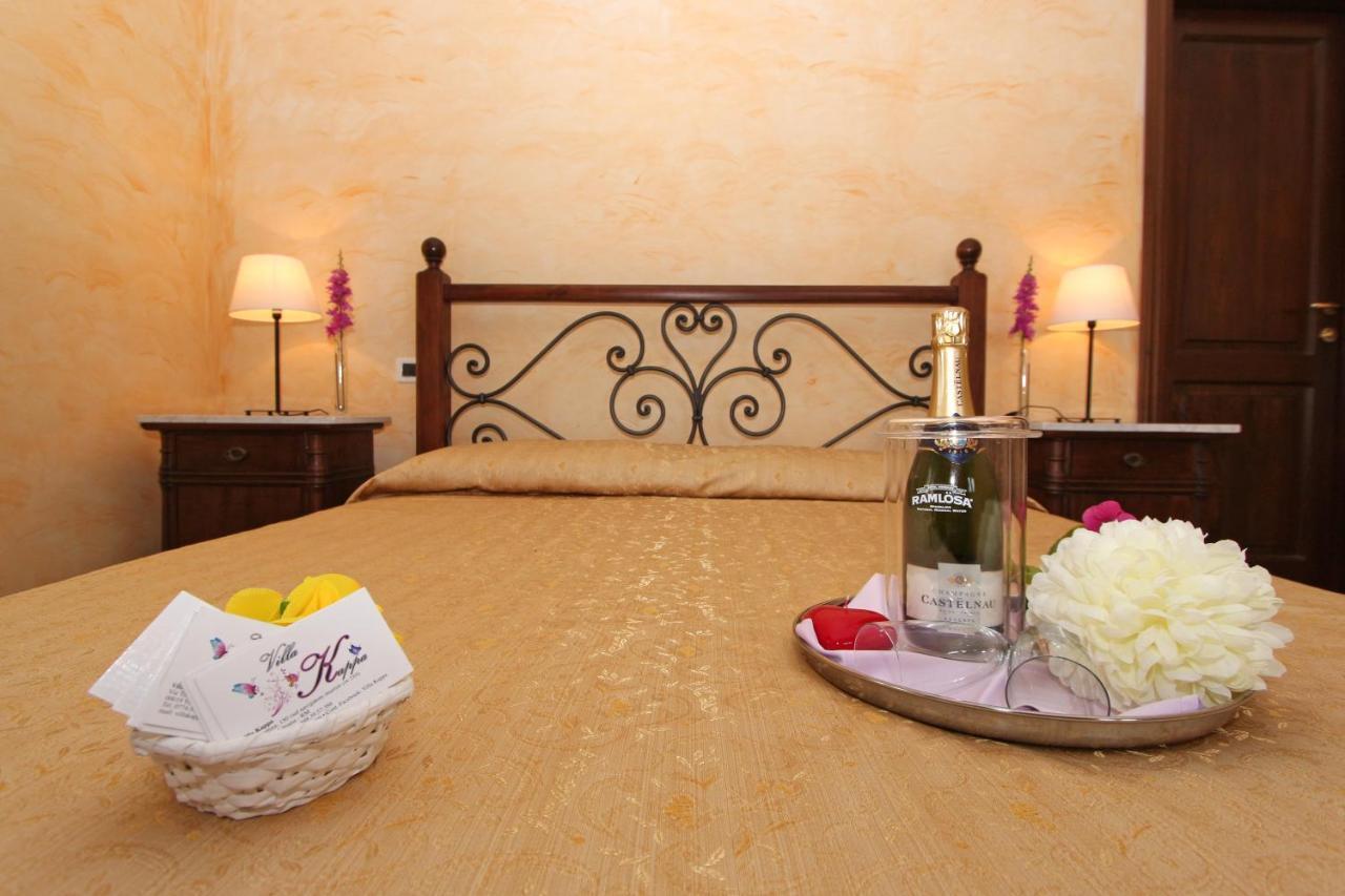 Villa Kappa Tivoli Pokoj fotografie